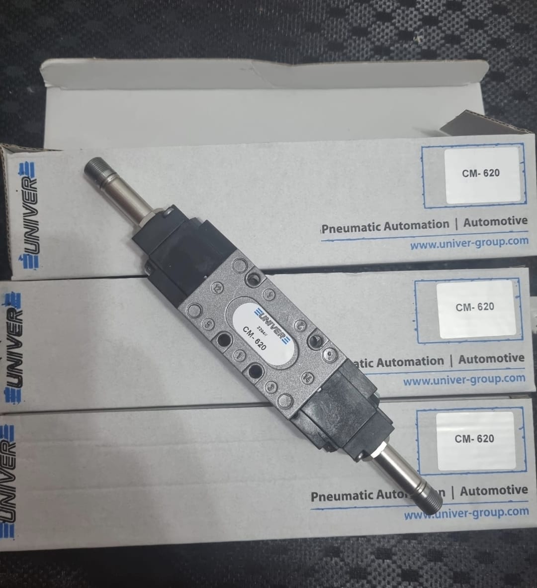 CM-620 UNIVER - Stock 7 pcs